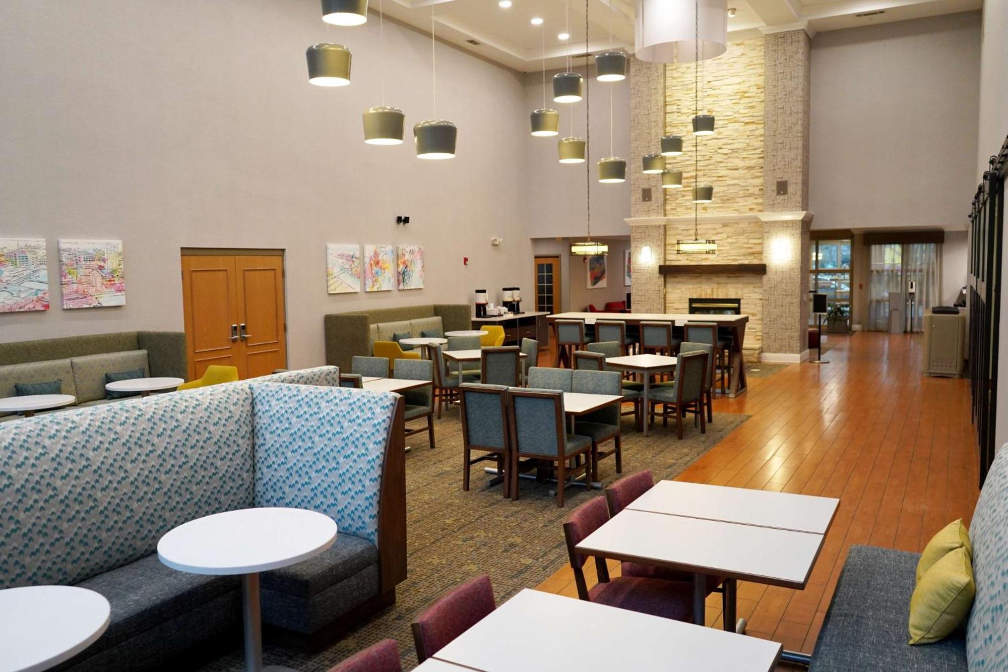 Hampton Inn & Suites Chicago/Aurora Extérieur photo