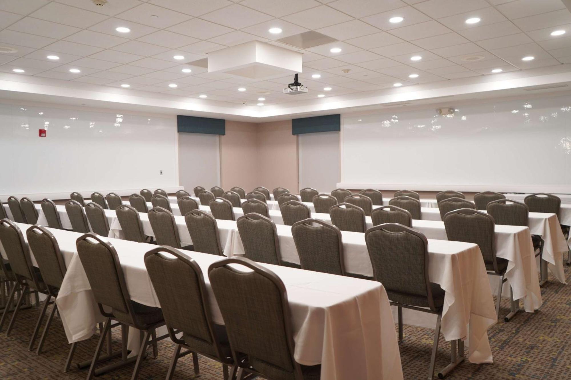 Hampton Inn & Suites Chicago/Aurora Extérieur photo