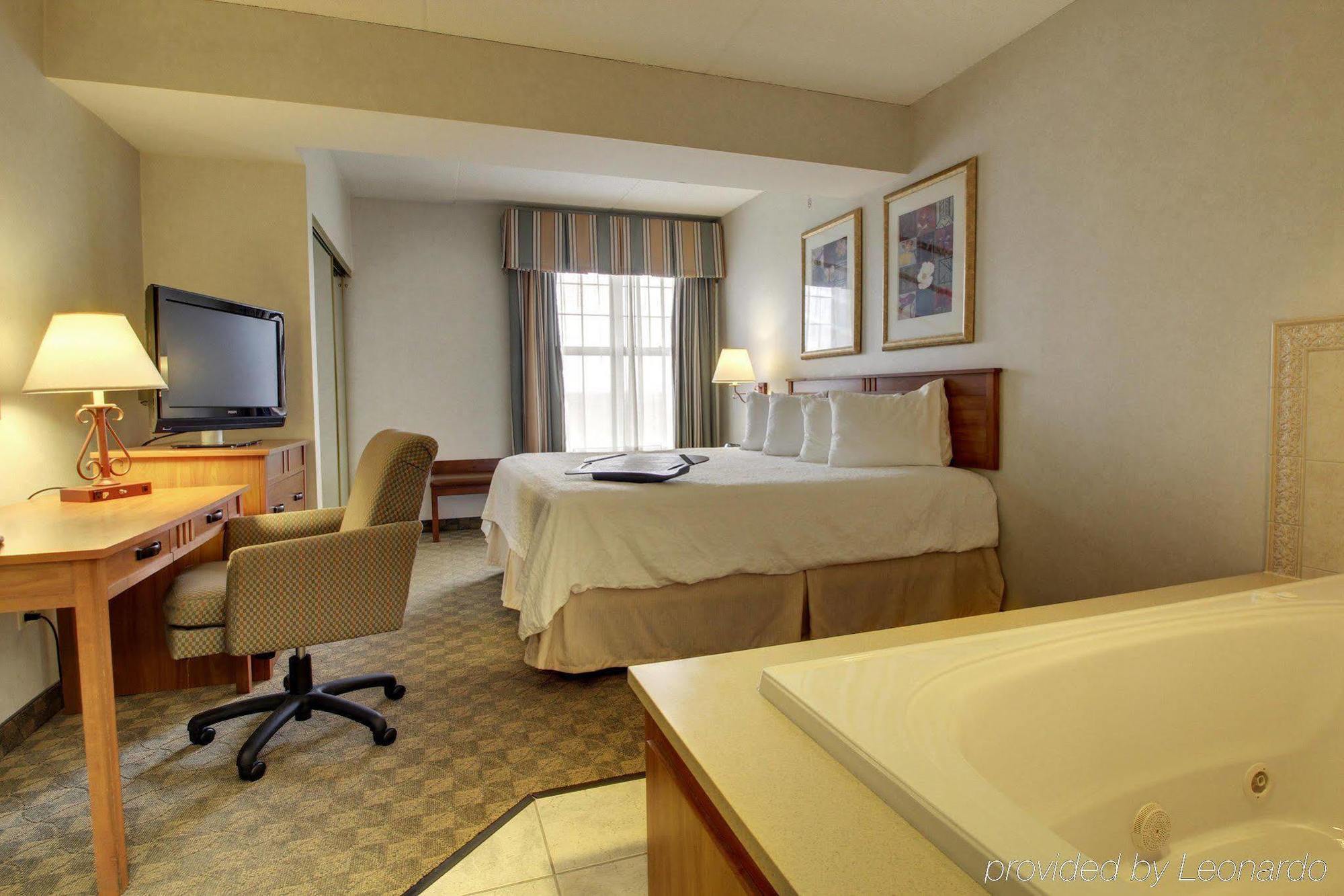 Hampton Inn & Suites Chicago/Aurora Extérieur photo