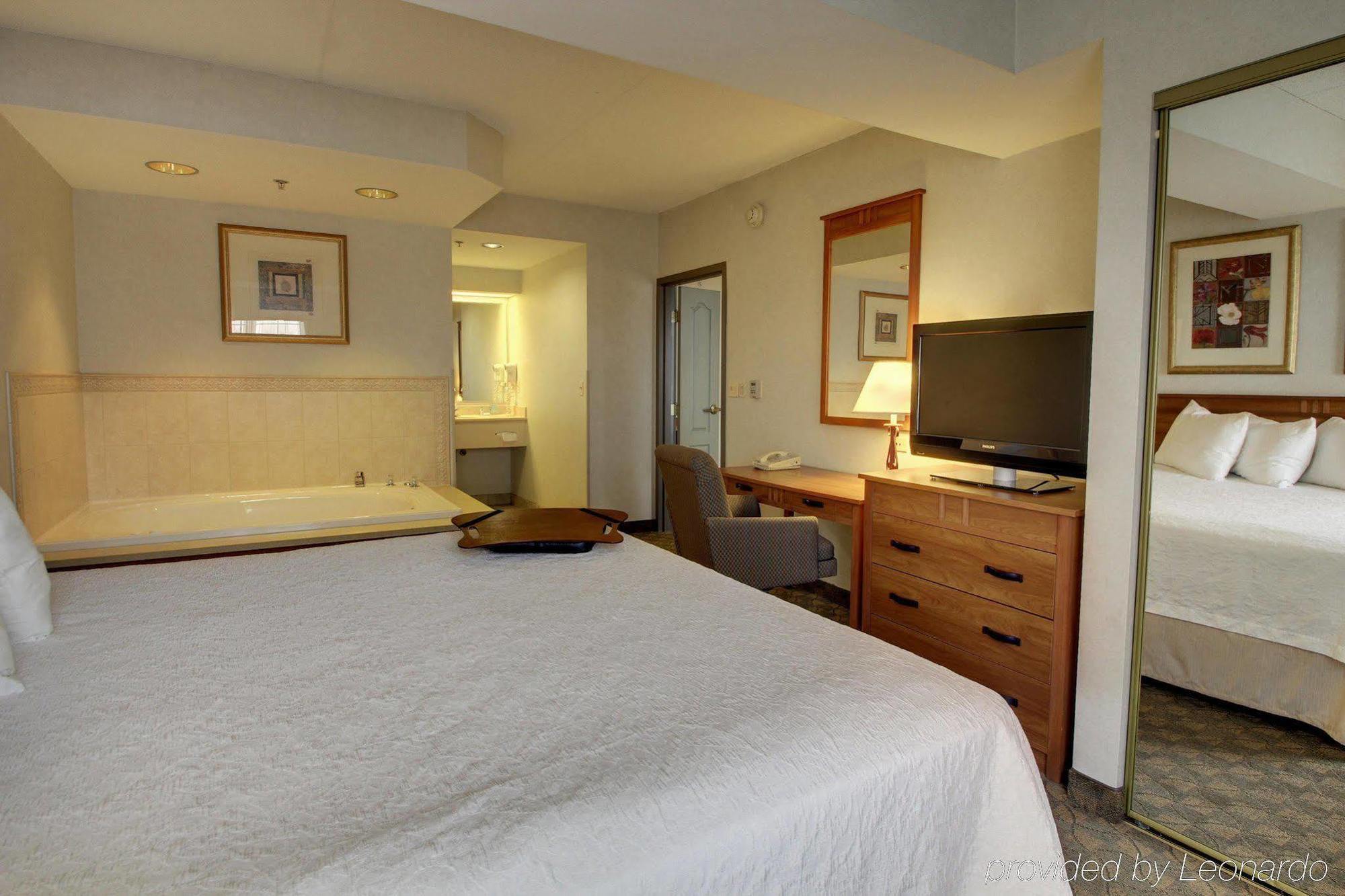 Hampton Inn & Suites Chicago/Aurora Extérieur photo